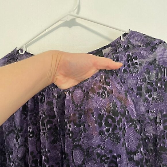 LANE BRYANT Plus Size Purple Black Snake Snakeskin Animal Cutout Long Sleeve Top - Picture 5 of 12